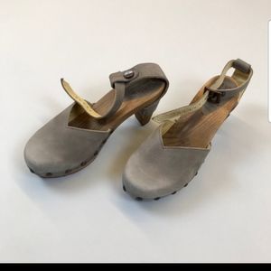 Santa Clog Heel